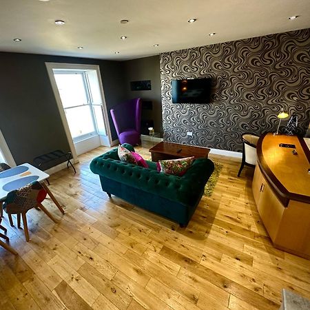 Halvard Apartments At Castletown Bagian luar foto