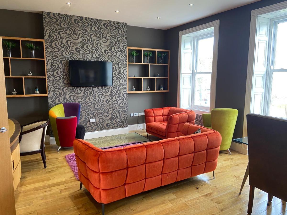Halvard Apartments At Castletown Bagian luar foto