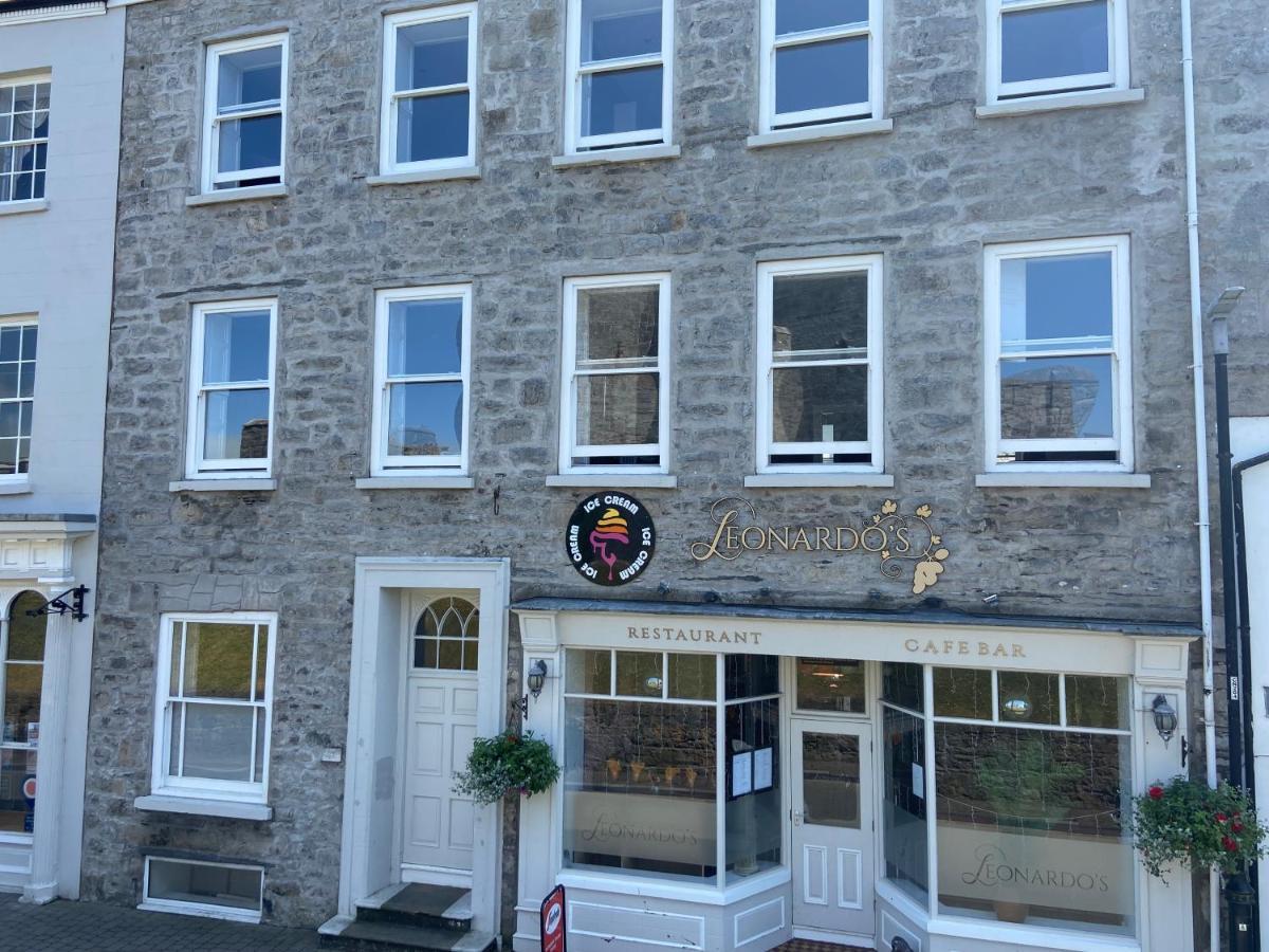 Halvard Apartments At Castletown Bagian luar foto
