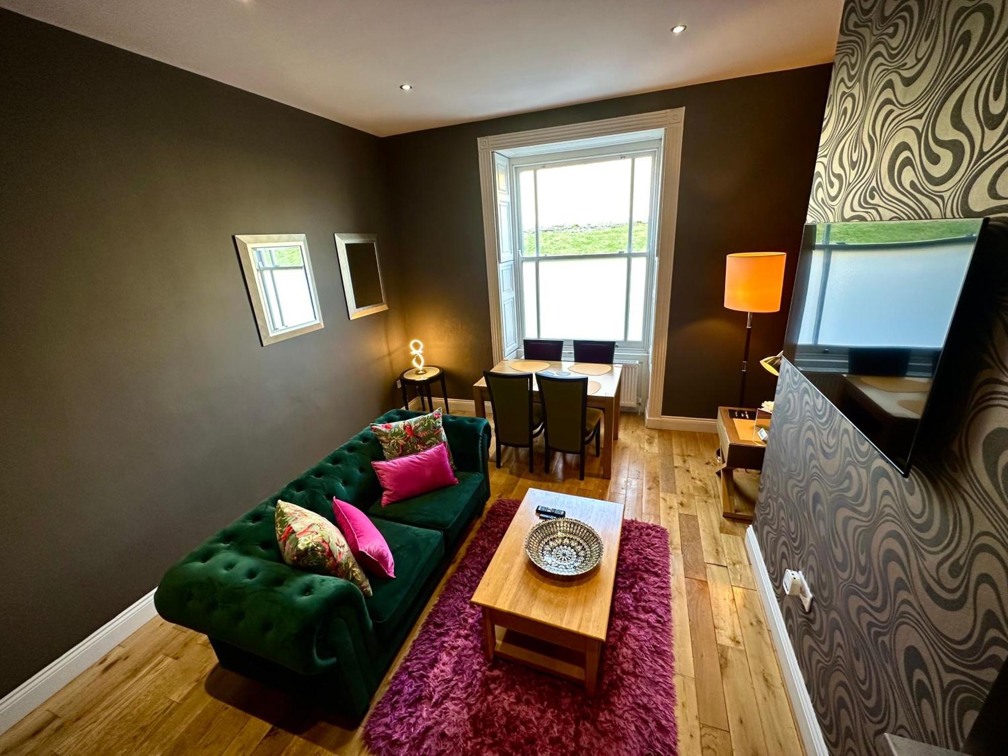 Halvard Apartments At Castletown Bagian luar foto
