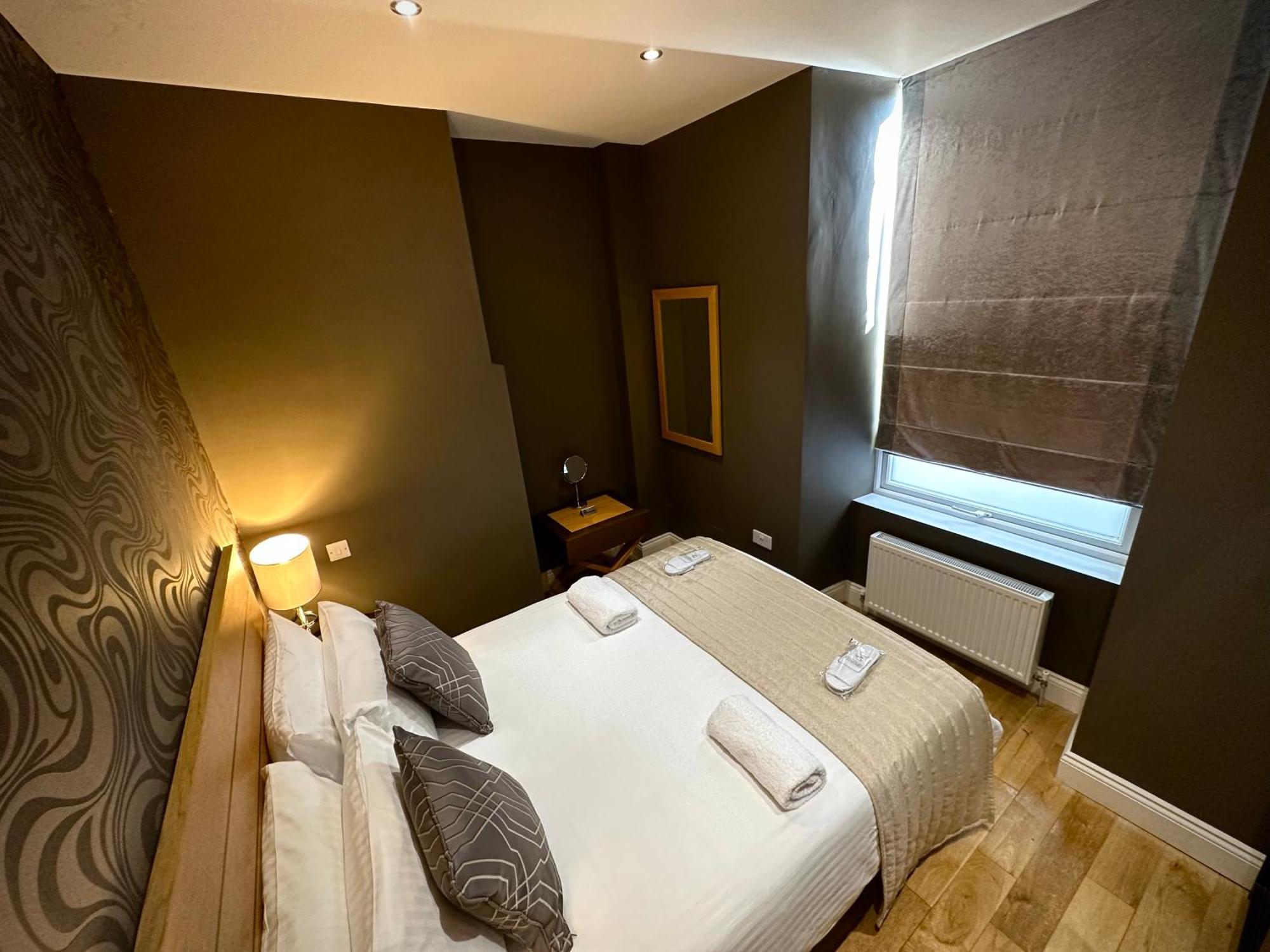 Halvard Apartments At Castletown Bagian luar foto