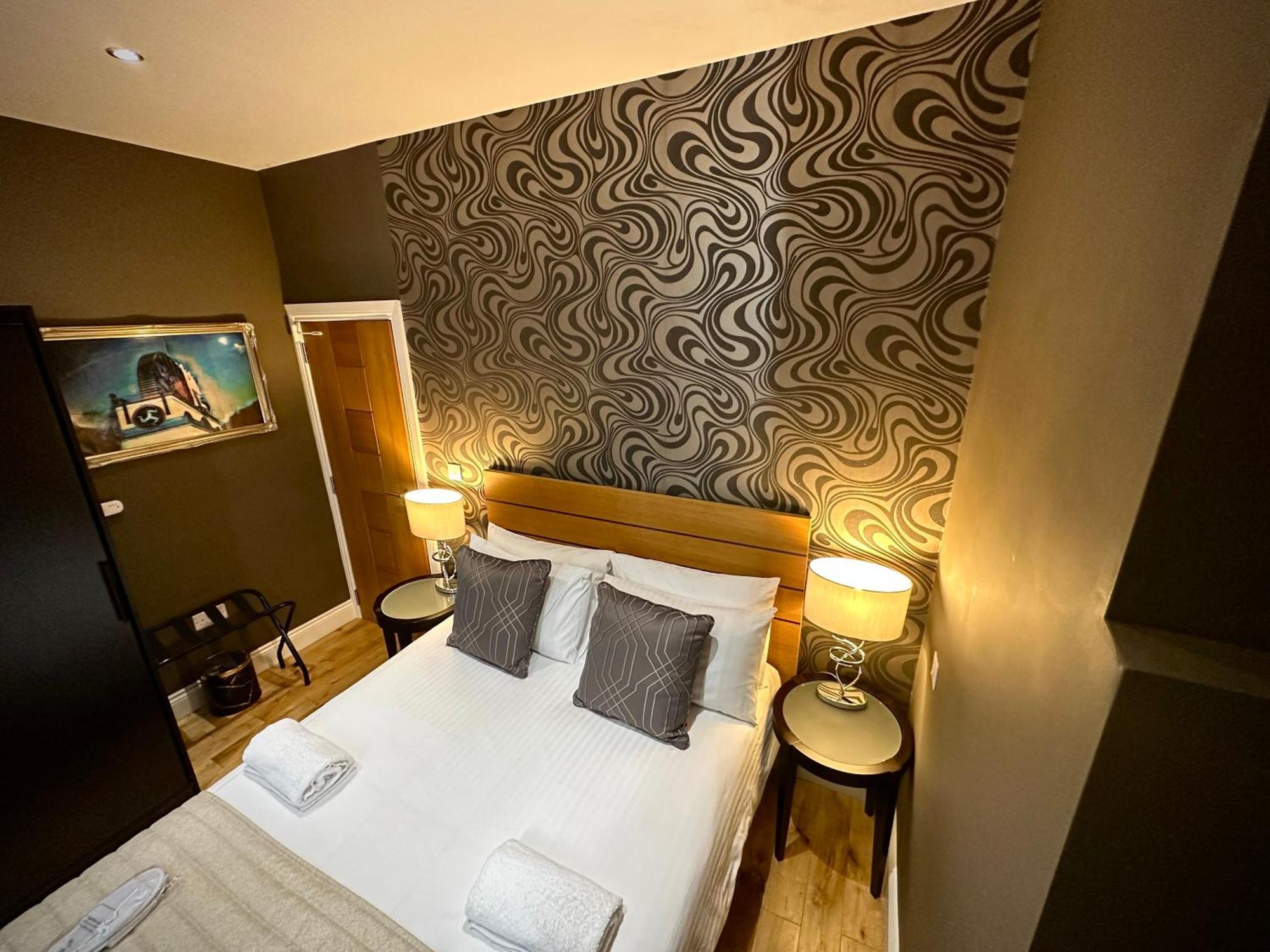 Halvard Apartments At Castletown Bagian luar foto