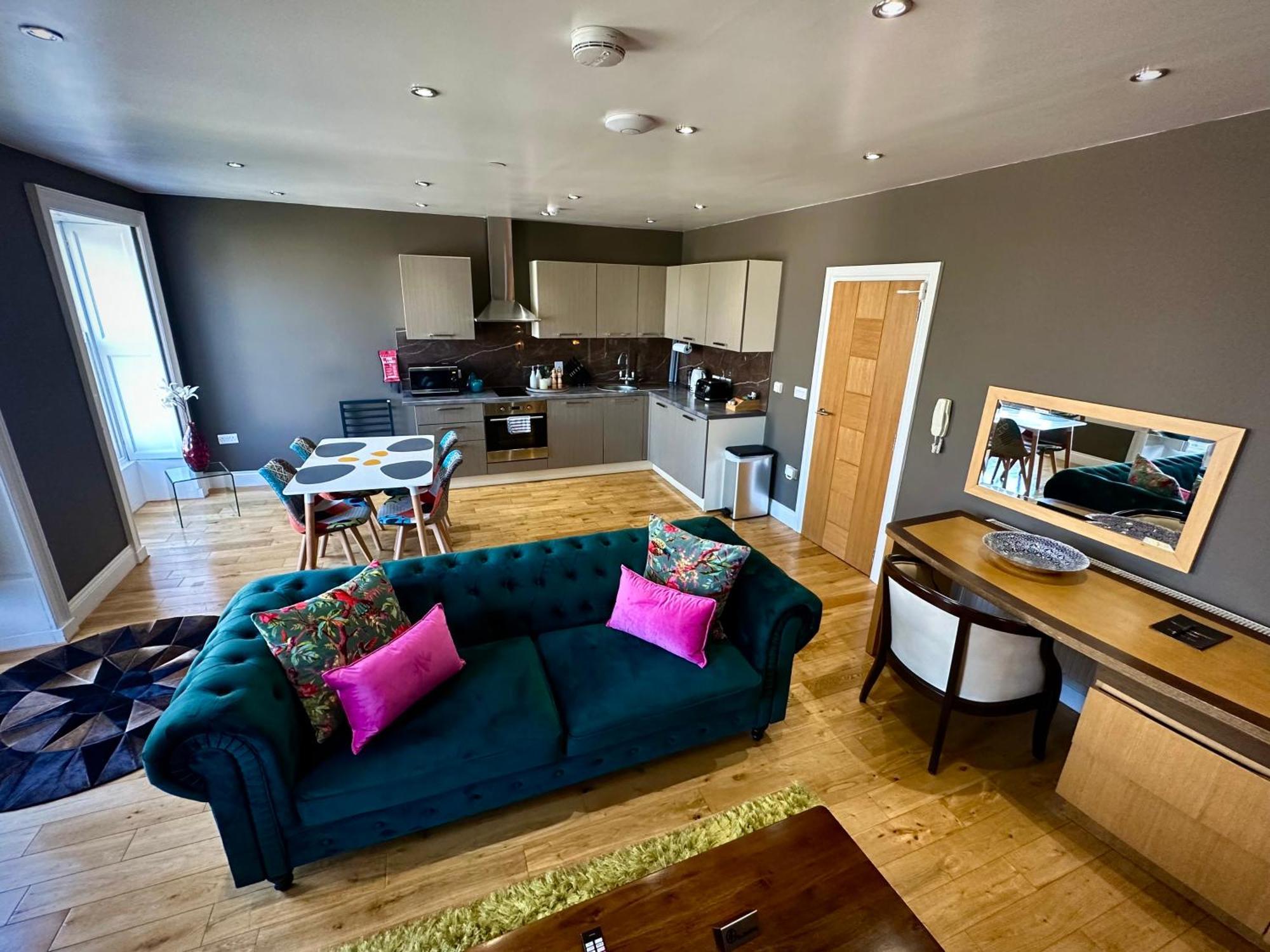 Halvard Apartments At Castletown Bagian luar foto